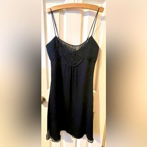 EXPRESS DRESS - SIZE 4